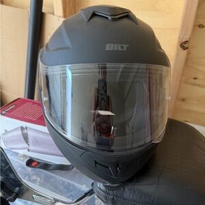 BILT Black Motorcycle Helmet Womens Medium. Like New Condition